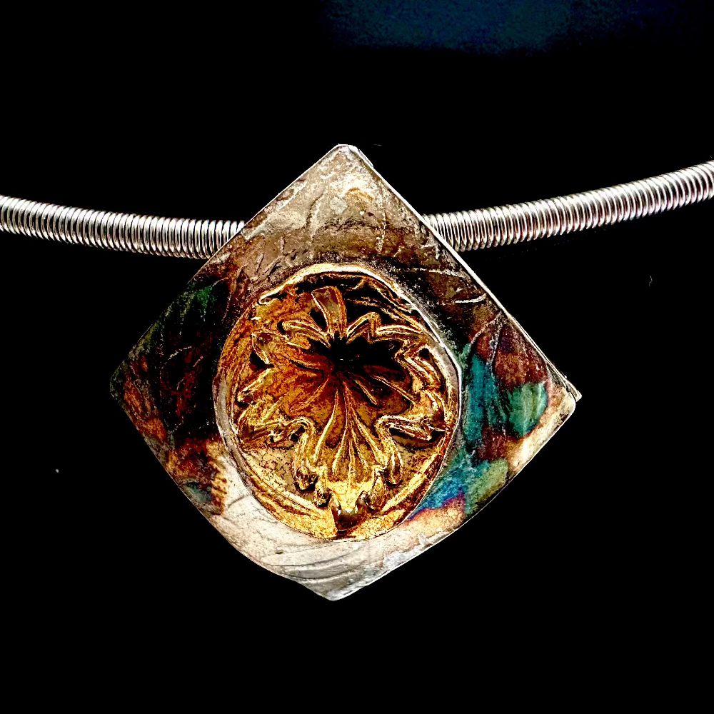 Two-Sided Celtic Knot and Maple Pendant