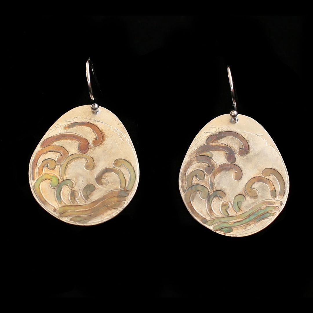 Etched Japanese Wave Pattern Sterling Silver Earrings - HIMANI SILVER JEWELRY