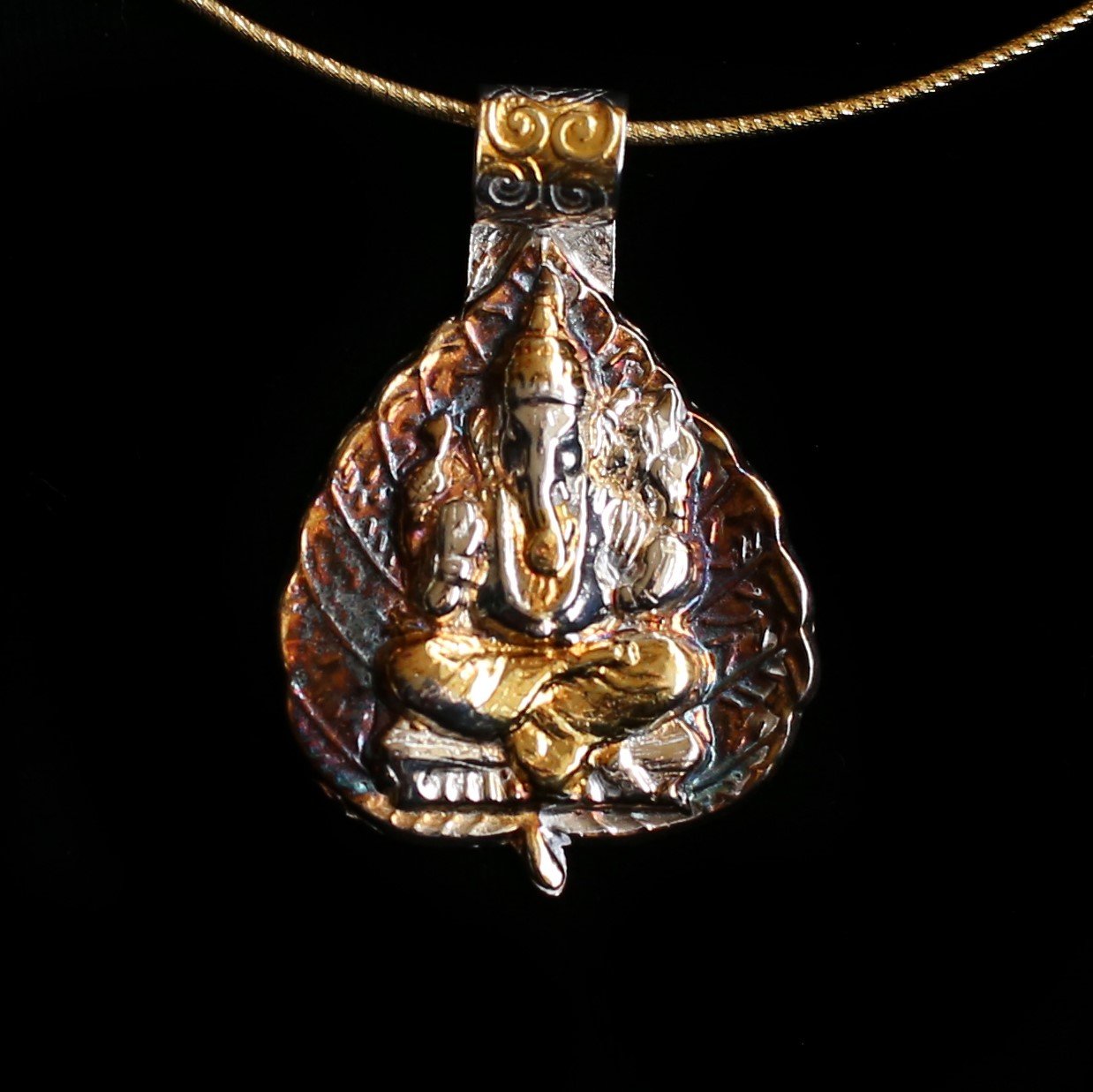 Ganesh Pendant - HIMANI SILVER JEWELRY