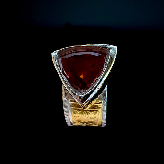 Ring Paparadscha Sapphire
