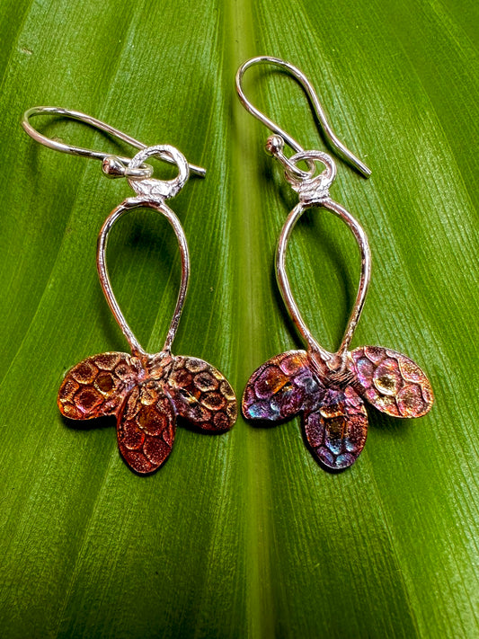 Tri-Lobe Earrings Silver And Gold