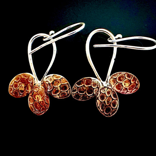 Tri-Lobe Earrings Silver And Gold