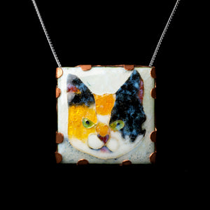 Cloisonne cat in copper frame pendant